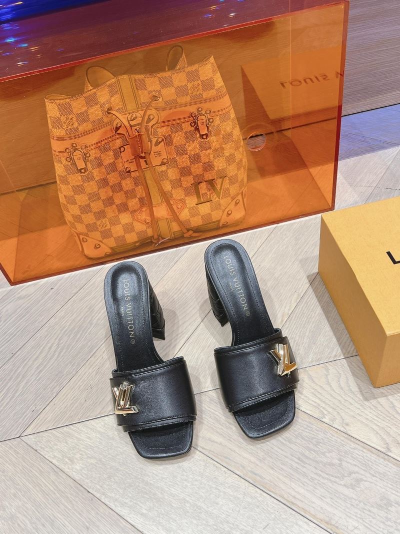 Louis Vuitton Slippers